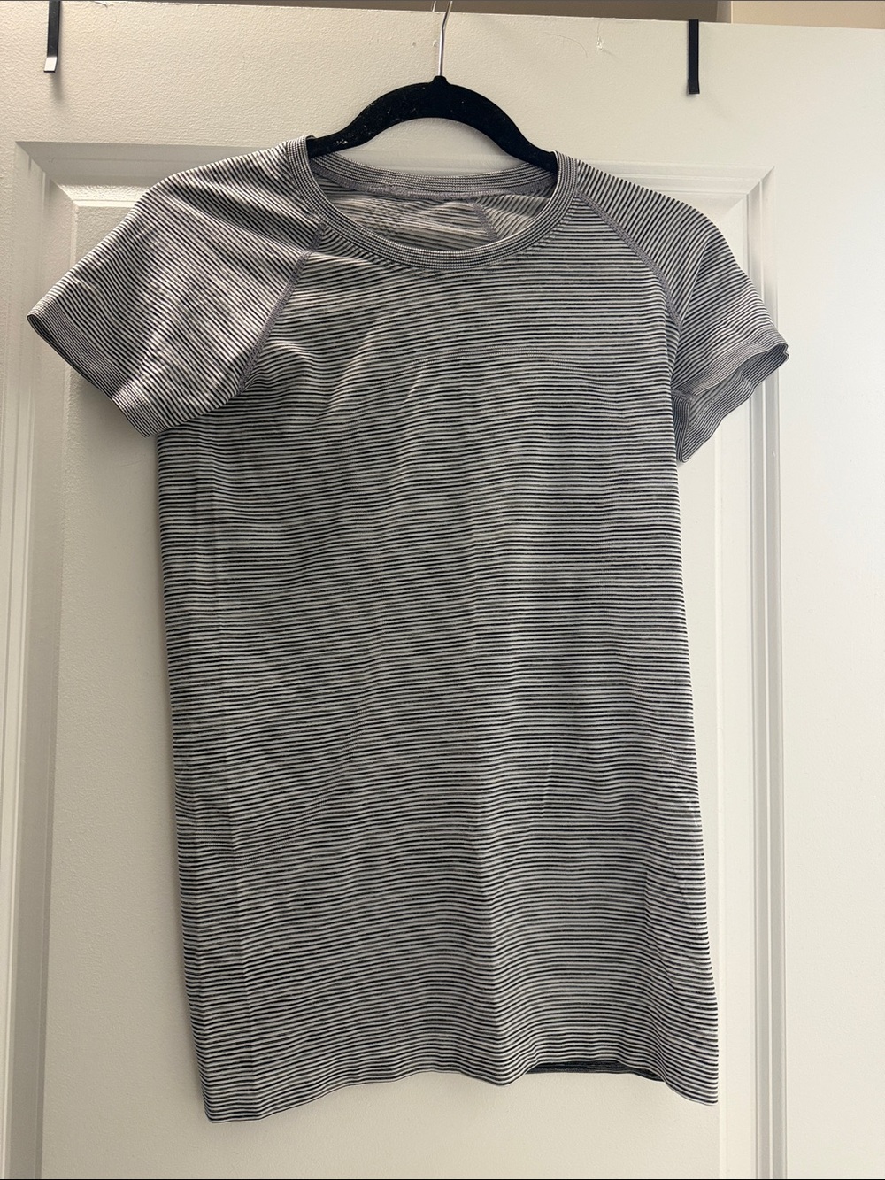 WOMENS LULULEMON SWIFTY TECH SHORT SLEEVE